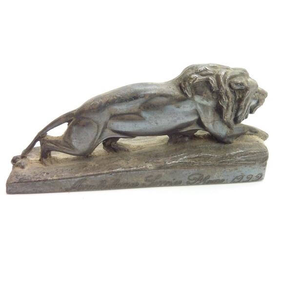 Vintage Lion Statue Metal Heavy - Picture 1 of 5